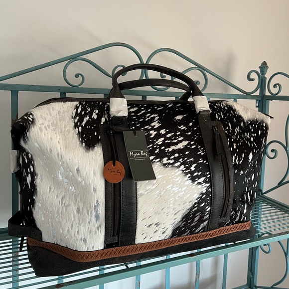 Stunning Acid Silver Cowhide Genuine Leather Womens Duffle Duffel XL Travel Bag - Picture 10 of 16